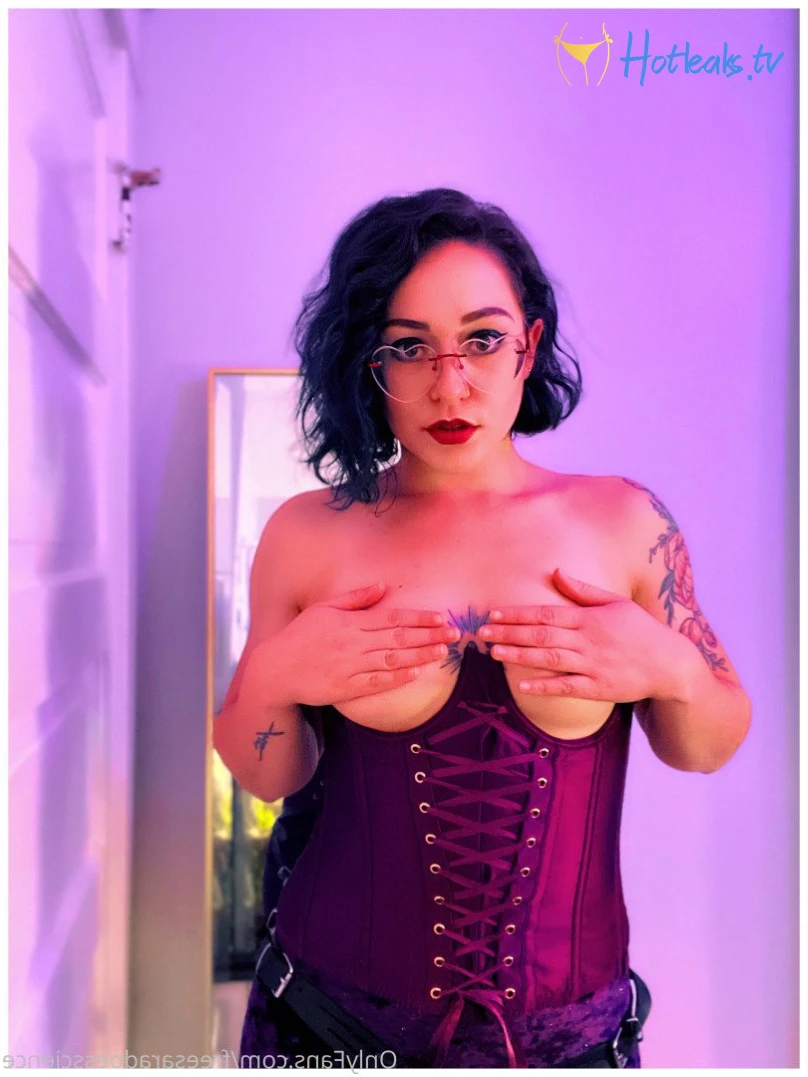 KINK QUEEN [ freesaradoesscience ] Onlyfans leaked photo 4545508 on Hotleaks.tv