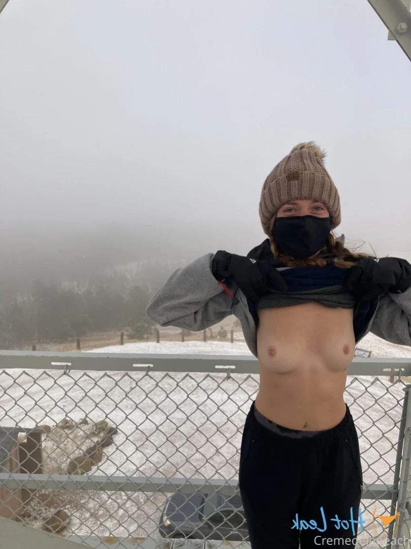 Peaches [ cremedelapeach ] Onlyfans leaked photo 14578973 on Hotleaks.tv