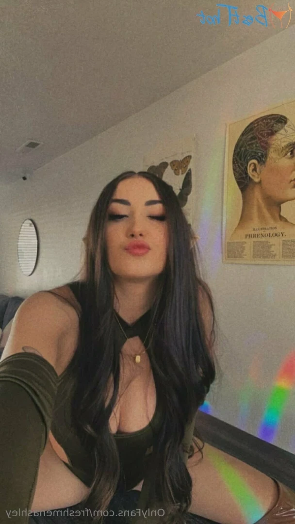 Ashley ❤️ SEXT QUEEN 🤩😻 [ freshmenashley ] Onlyfans leaked photo 18629784 on Hotleaks.tv