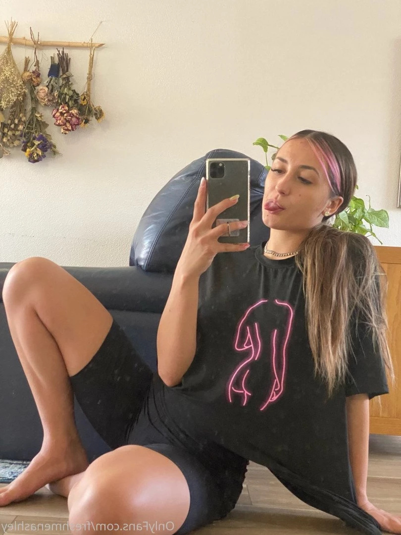 Ashley ❤️ SEXT QUEEN 🤩😻 [ freshmenashley ] Onlyfans leaked photo 3412075 on Hotleaks.tv