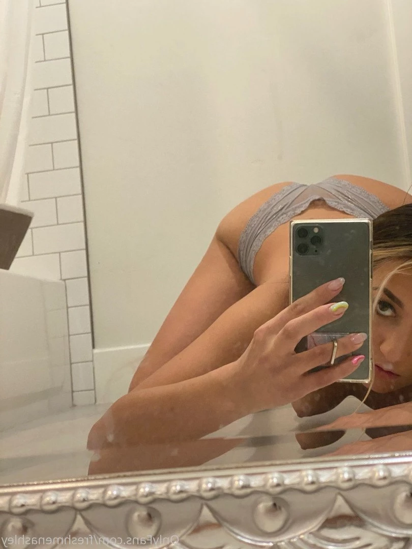 Ashley ❤️ SEXT QUEEN 🤩😻 [ freshmenashley ] Onlyfans leaked photo 3419360 on Hotleaks.tv
