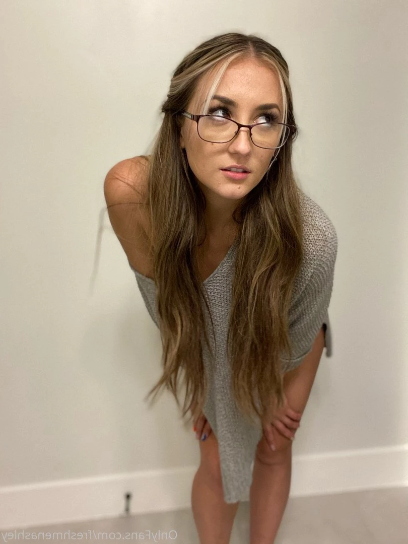 Ashley ❤️ SEXT QUEEN 🤩😻 [ freshmenashley ] Onlyfans leaked photo 3421686 on Hotleaks.tv