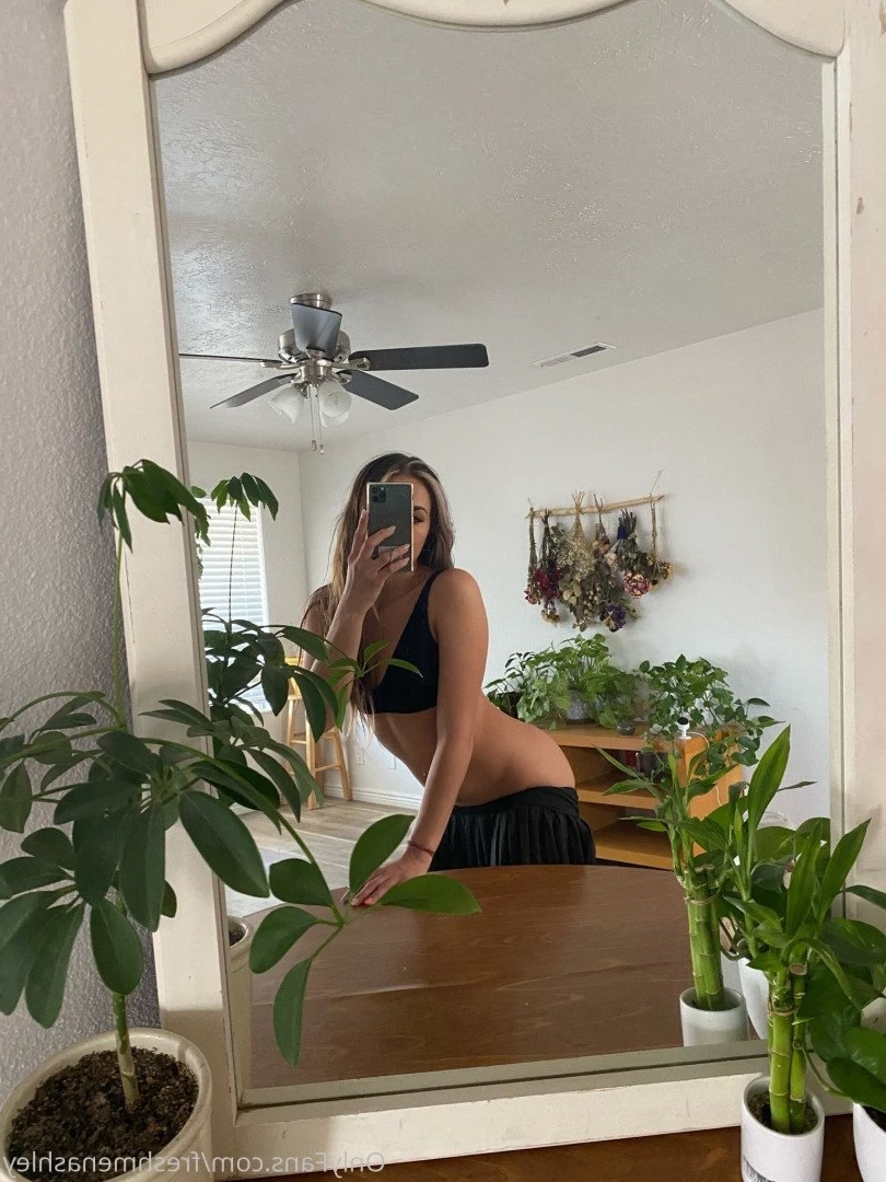 Ashley ❤️ SEXT QUEEN 🤩😻 [ freshmenashley ] Onlyfans leaked photo 3443091 on Hotleaks.tv