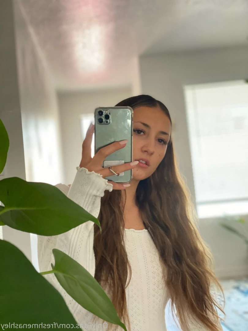 Ashley ❤️ SEXT QUEEN 🤩😻 [ freshmenashley ] Onlyfans leaked photo 7817727 on Hotleaks.tv