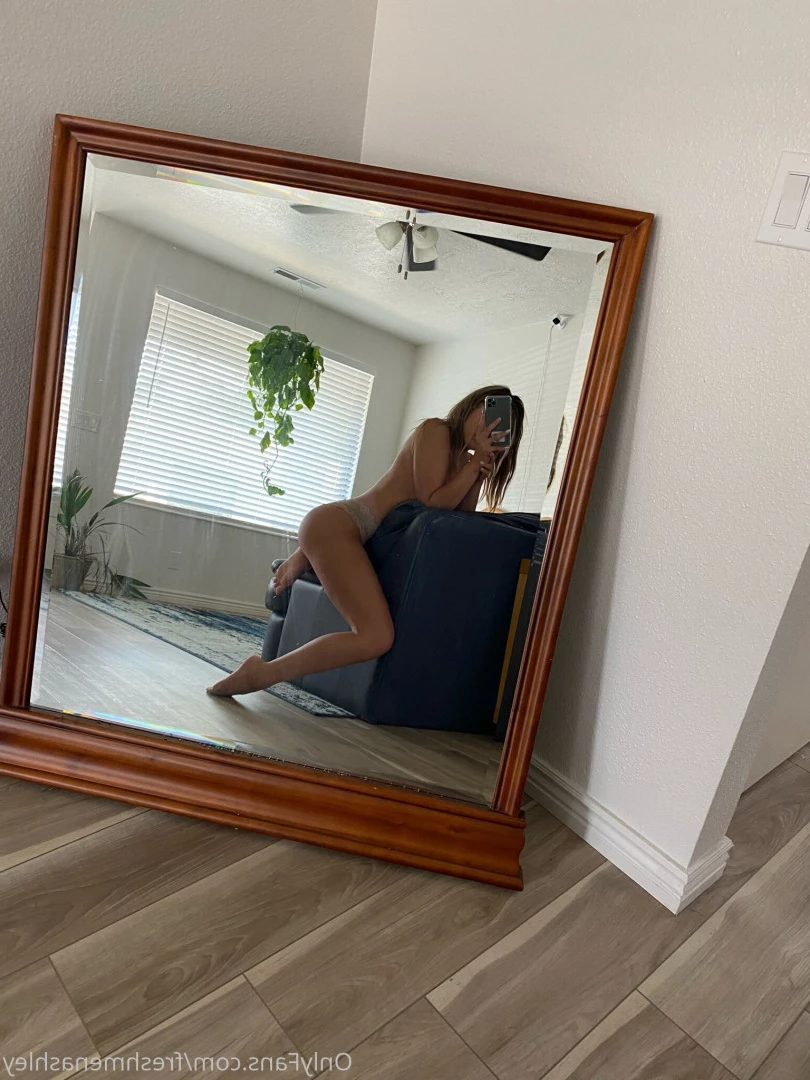 Ashley ❤️ SEXT QUEEN 🤩😻 [ freshmenashley ] Onlyfans leaked photo 7914219 on Hotleaks.tv
