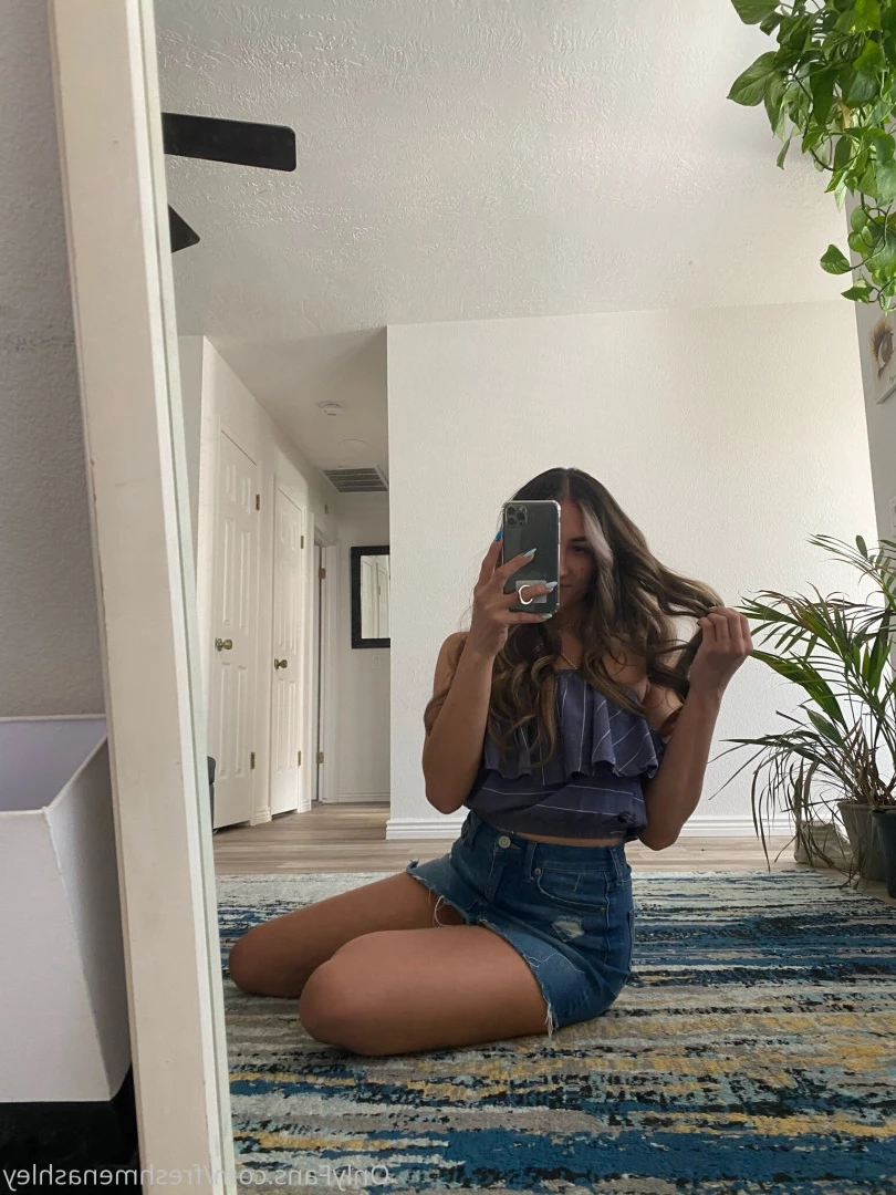 Ashley ❤️ SEXT QUEEN 🤩😻 [ freshmenashley ] Onlyfans leaked photo 7914265 on Hotleaks.tv