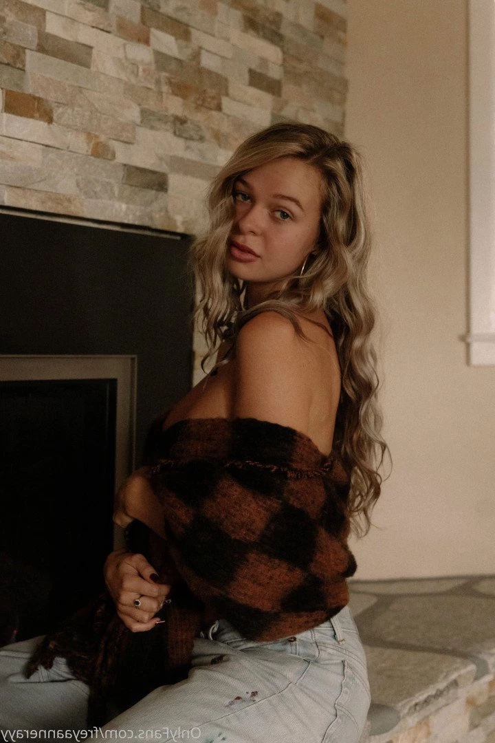 freya anne [ freyaannerayy ] Onlyfans leaked photo 3196010 on Hotleaks.tv