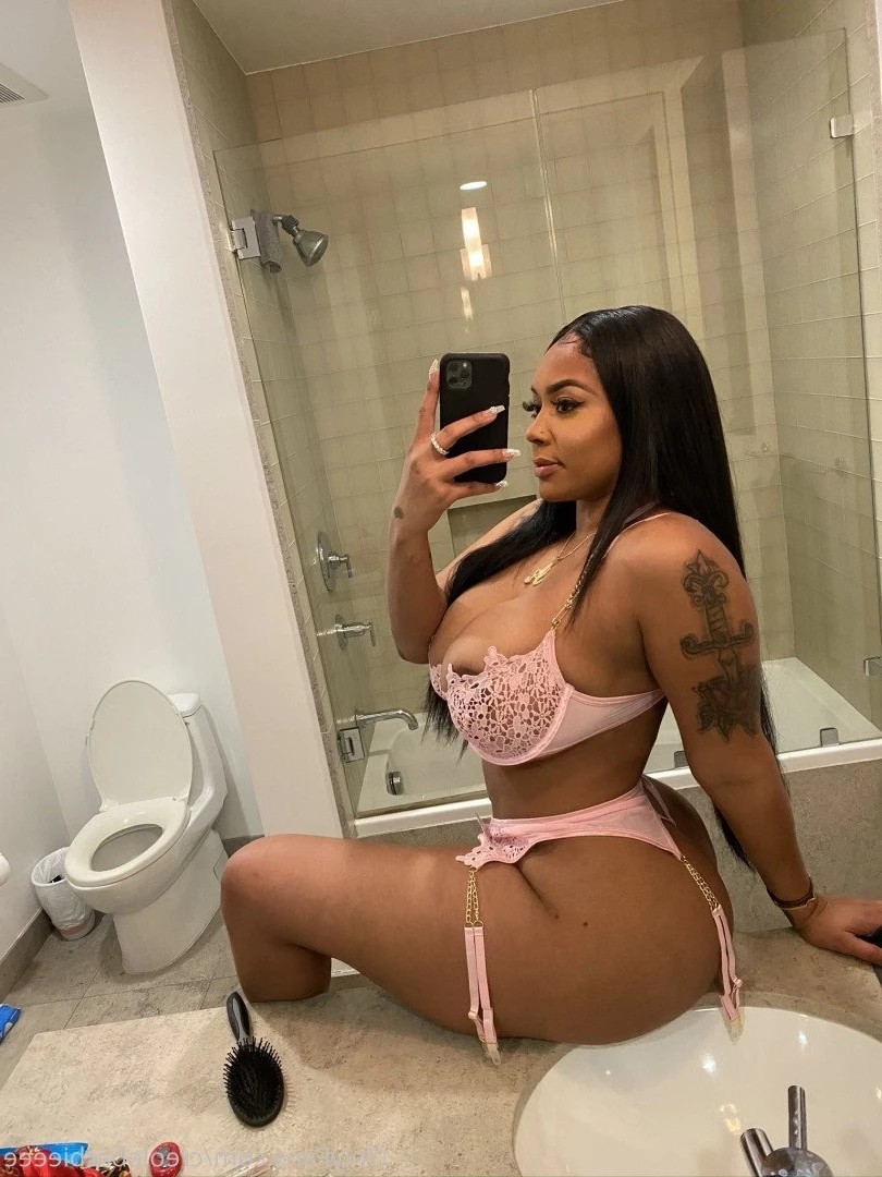 Creolebarbie [ creolebarbieeee ] Onlyfans leaked photo 283035 on Hotleaks.tv
