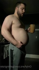 3374872