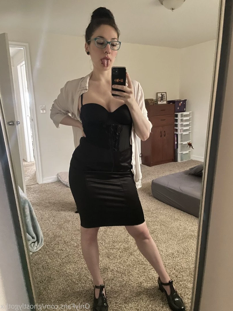ghostlygothx Onlyfans leaked photo 3642888 on Hotleaks.tv