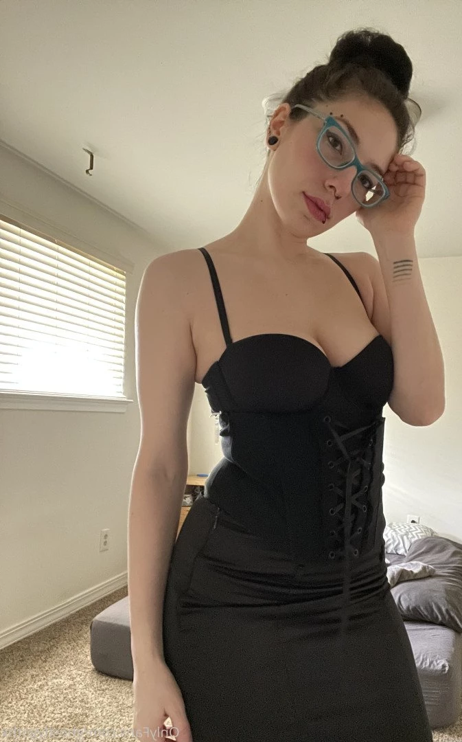 ghostlygothx Onlyfans leaked photo 3651010 on Hotleaks.tv