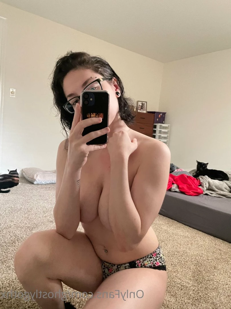 ghostlygothx Onlyfans leaked photo 3654225 on Hotleaks.tv