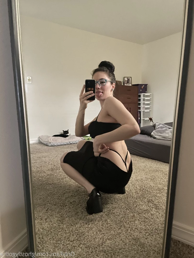 ghostlygothx Onlyfans leaked photo 3660674 on Hotleaks.tv