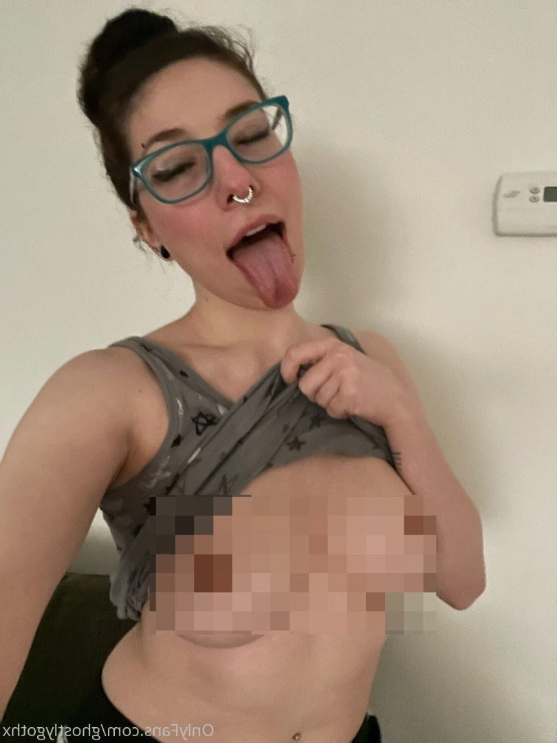 ghostlygothx Onlyfans leaked photo 3665021 on Hotleaks.tv