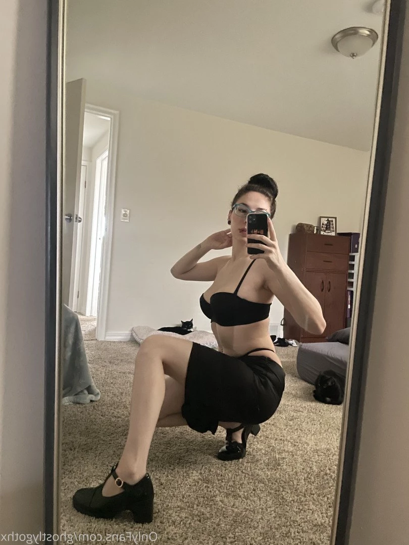 ghostlygothx Onlyfans leaked photo 3688990 on Hotleaks.tv
