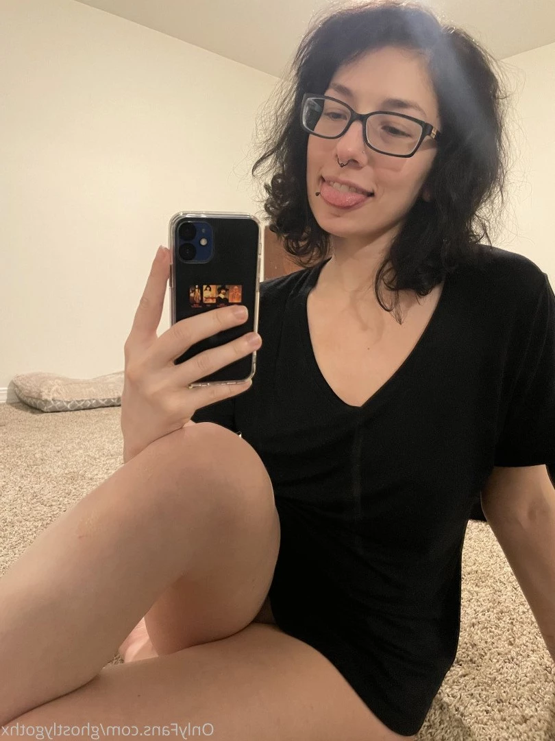ghostlygothx Onlyfans leaked photo 3692002 on Hotleaks.tv