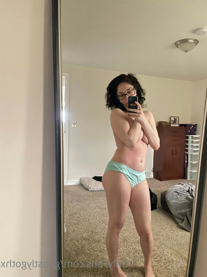ghostlygothx Onlyfans leaked photo 3709483 on Hotleaks.tv