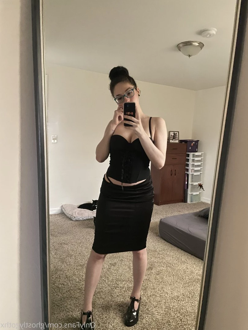 ghostlygothx Onlyfans leaked photo 3712851 on Hotleaks.tv