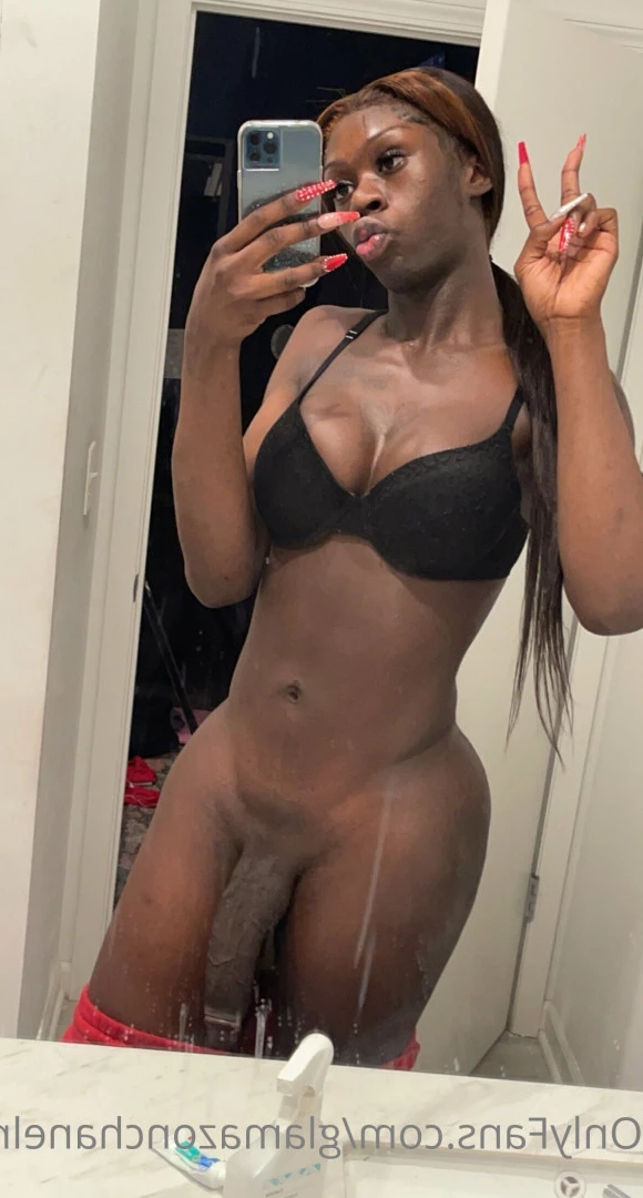THE BIG🍆WOMAN👸🏿( FREE PAGE) [ glamazonchanelr ] Onlyfans leaked photo 6318460 on Hotleaks.tv