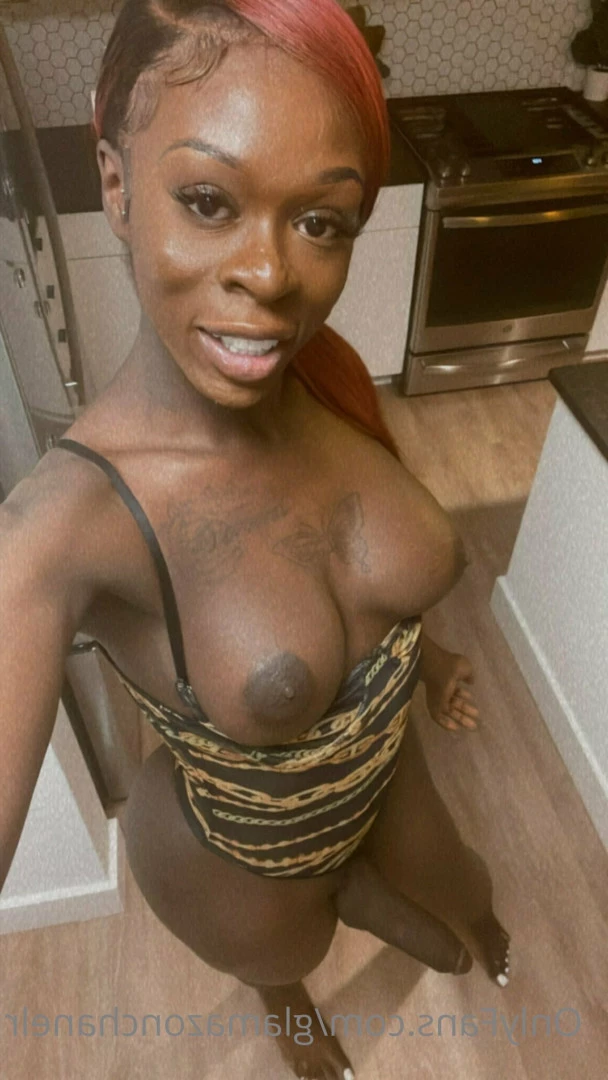 THE BIG🍆WOMAN👸🏿( FREE PAGE) [ glamazonchanelr ] Onlyfans leaked photo 6318535 on Hotleaks.tv