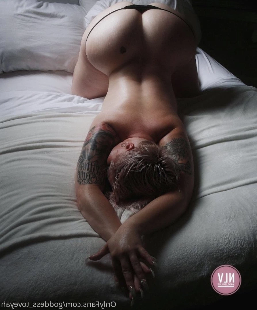 The_Goddess_Toveyah [ goddess_toveyah ] Onlyfans leaked photo 3595933 on Hotleaks.tv