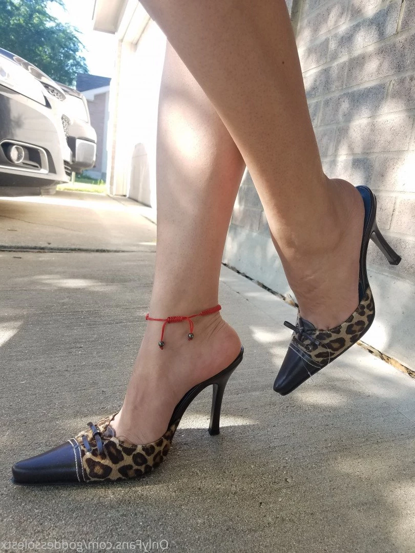 Goddessoles [ goddessolestx ] Onlyfans leaked photo 3403587 on Hotleaks.tv