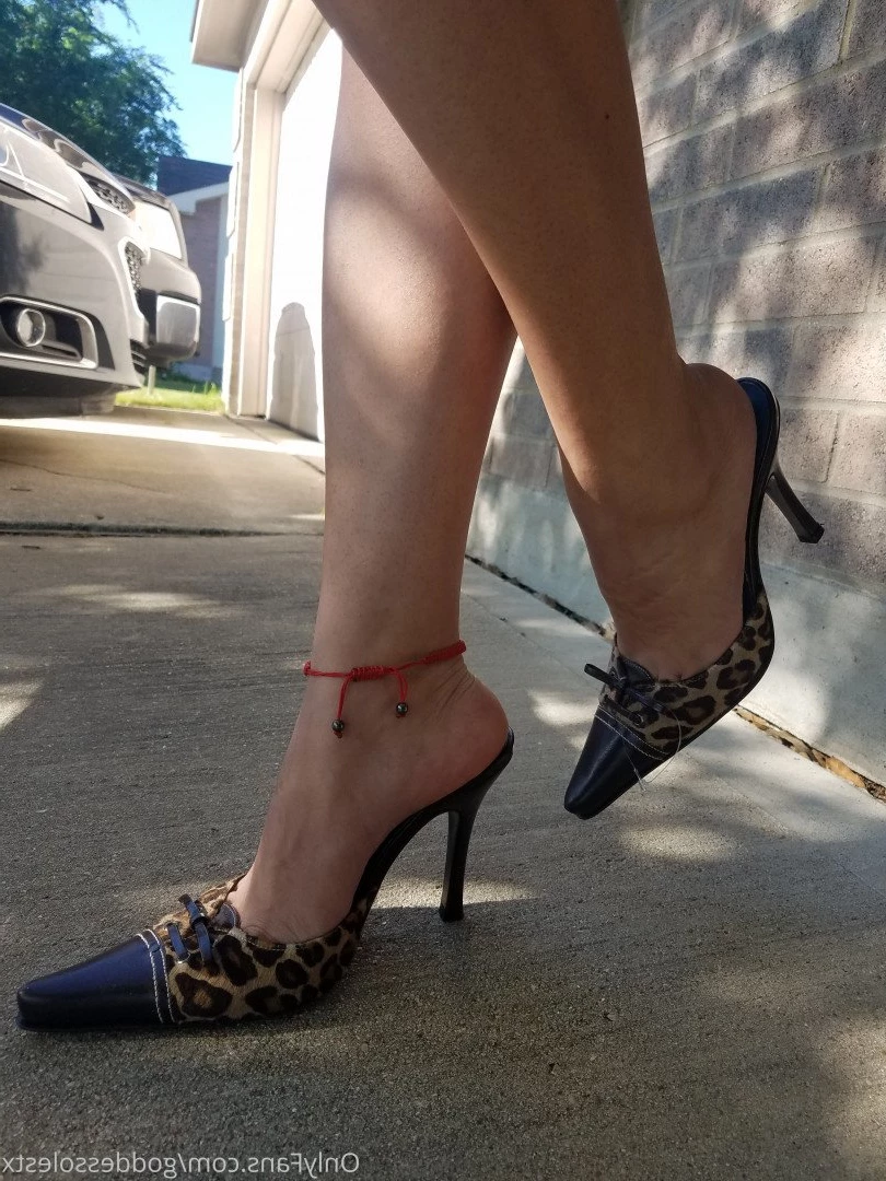 Goddessoles [ goddessolestx ] Onlyfans leaked photo 3408382 on Hotleaks.tv