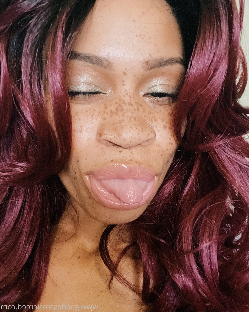 Goddess Rosie Reed 👑 [ goddessrosiereed ] Onlyfans leaked photo 6403989 on Hotleaks.tv