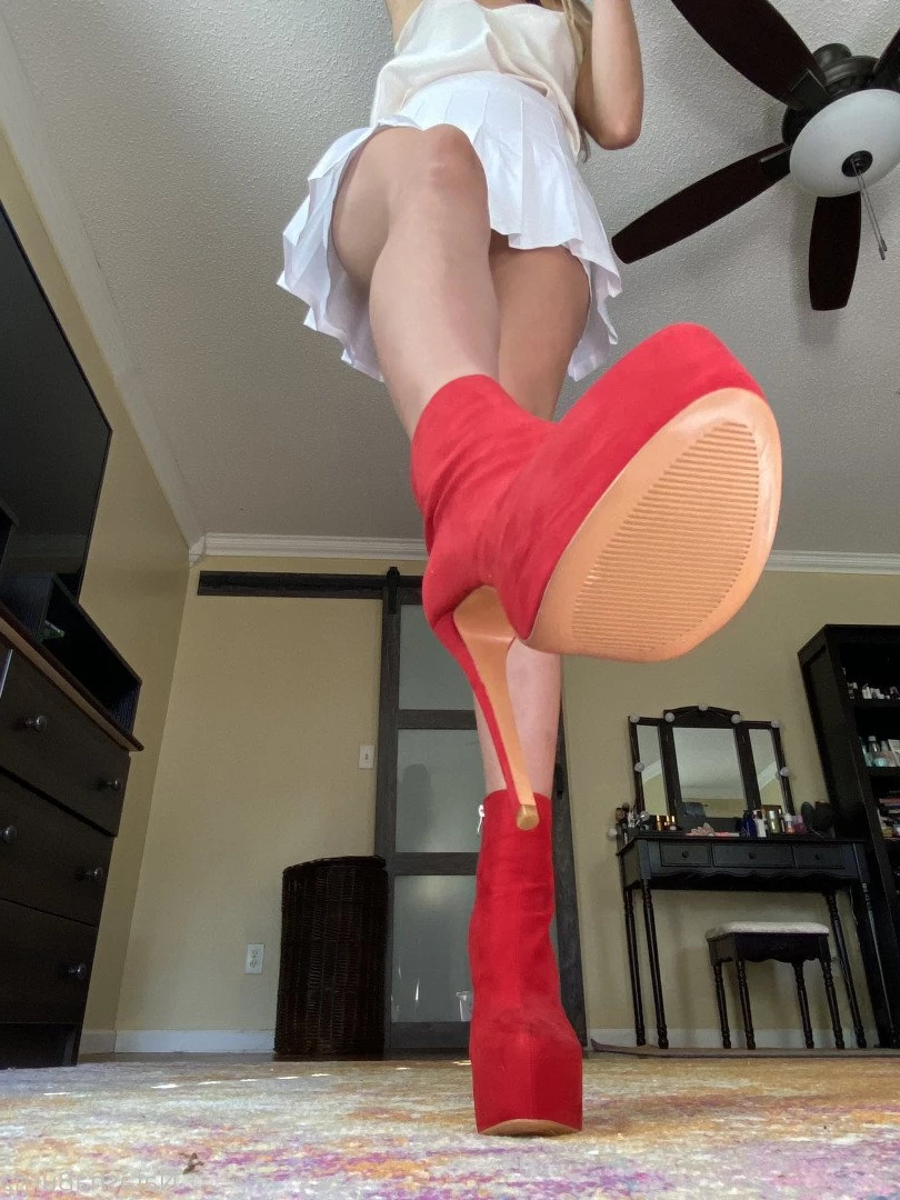 Goddess Tall Tasha [ goddesstalltasha ] Onlyfans leaked photo 3277780 on Hotleaks.tv