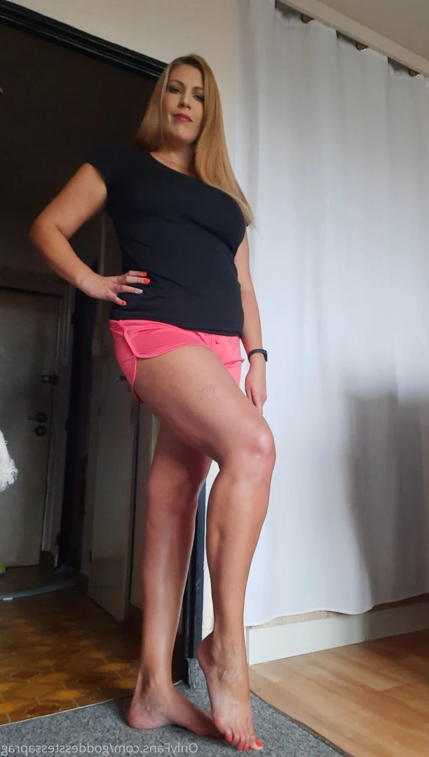 Goddess Tessa [ goddesstessaprag ] Onlyfans leaked photo 6271412 on Hotleaks.tv