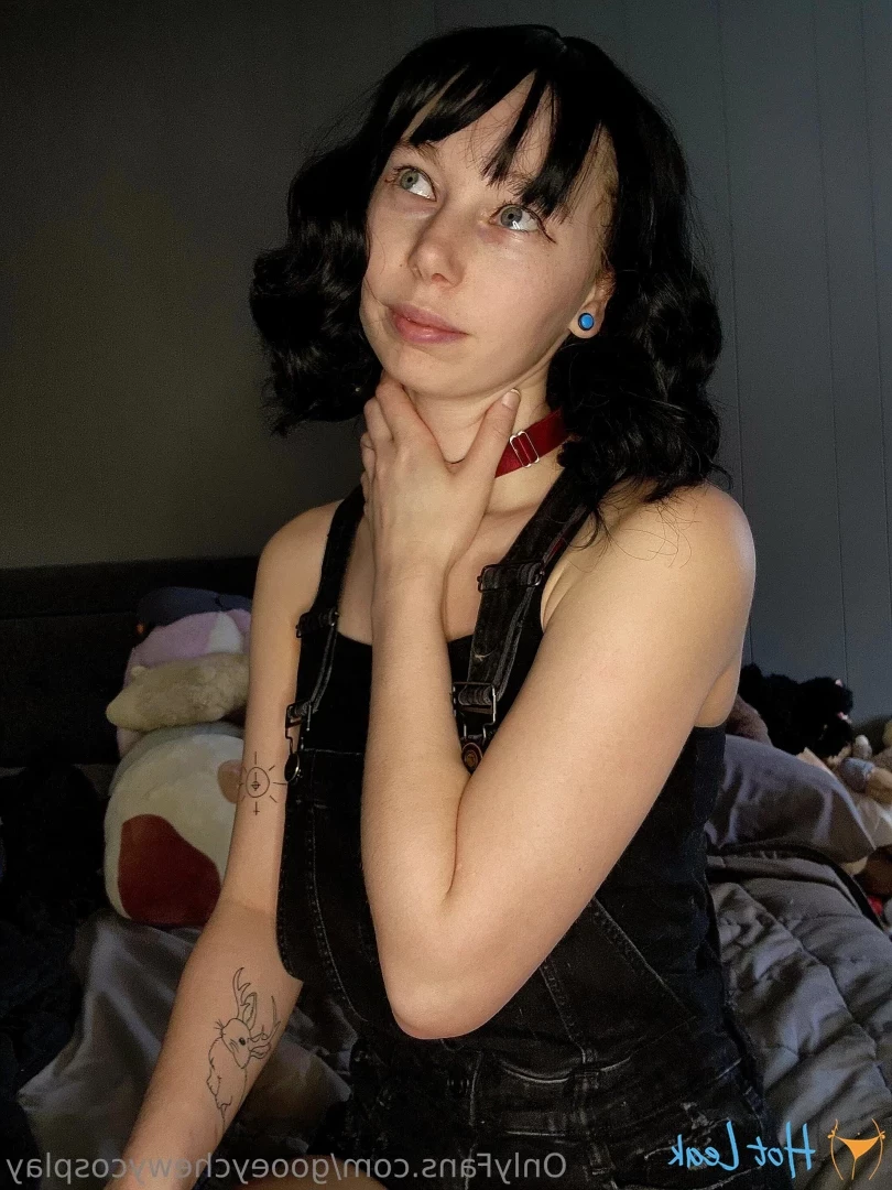 gooeychewycosplay Onlyfans leaked photo 18571396 on Hotleaks.tv