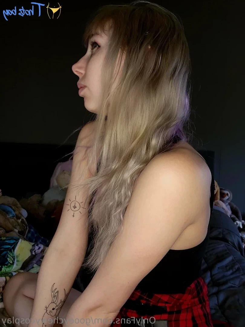 gooeychewycosplay Onlyfans leaked photo 18571468 on Hotleaks.tv