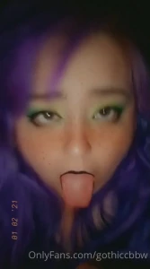 8953253