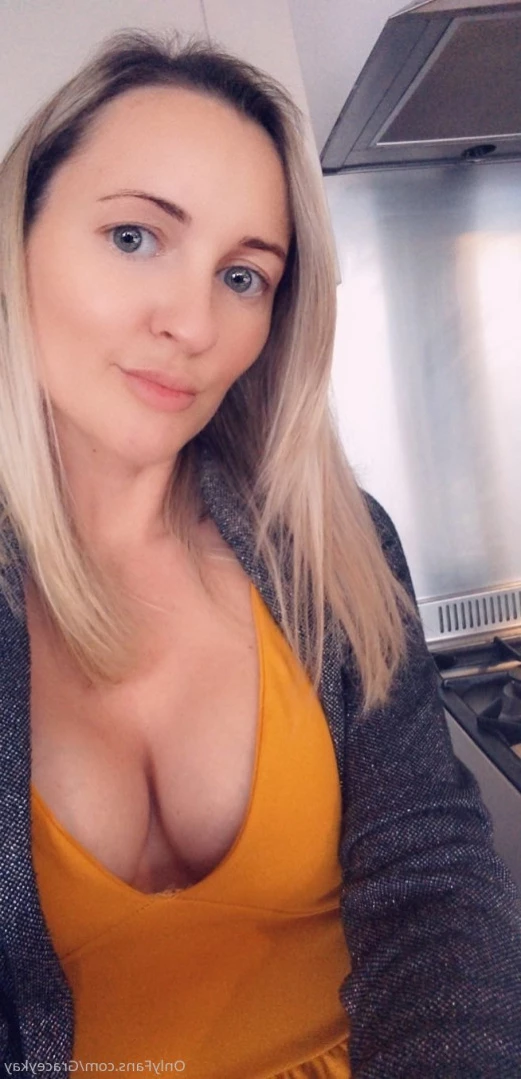 I love sexting ❤️ [ graceykay ] Onlyfans leaked photo 14551827 on Hotleaks.tv