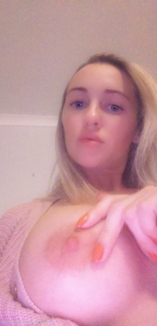 I love sexting ❤️ [ graceykay ] Onlyfans leaked photo 14724298 on Hotleaks.tv