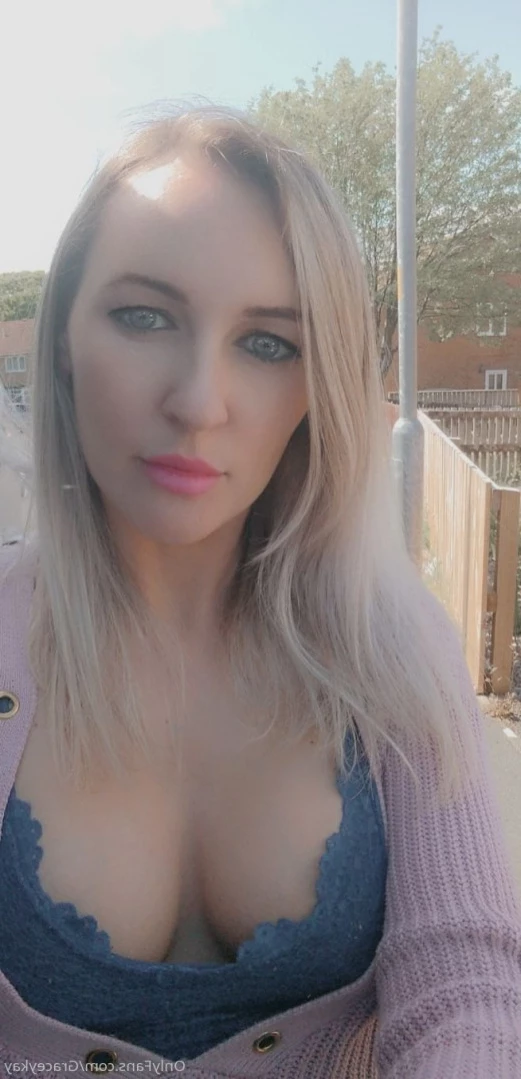 I love sexting ❤️ [ graceykay ] Onlyfans leaked photo 14736428 on Hotleaks.tv
