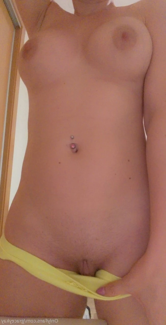 I love sexting ❤️ [ graceykay ] Onlyfans leaked photo 14864622 on Hotleaks.tv