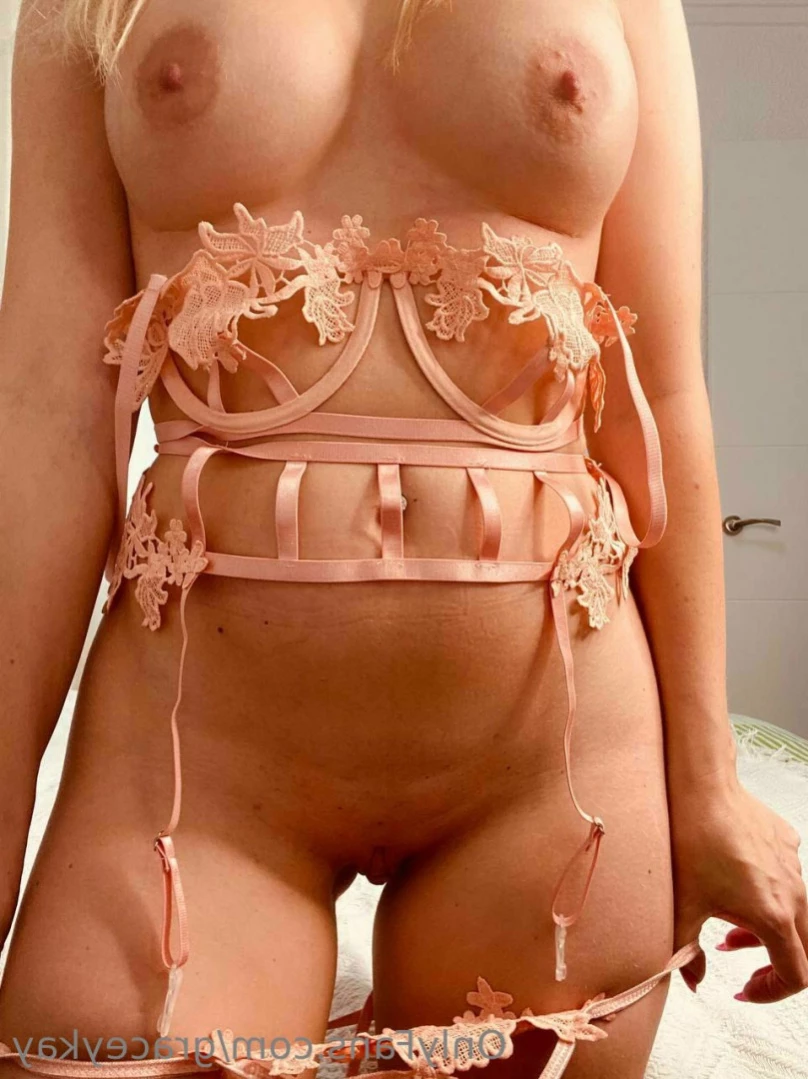I love sexting ❤️ [ graceykay ] Onlyfans leaked photo 15540409 on Hotleaks.tv