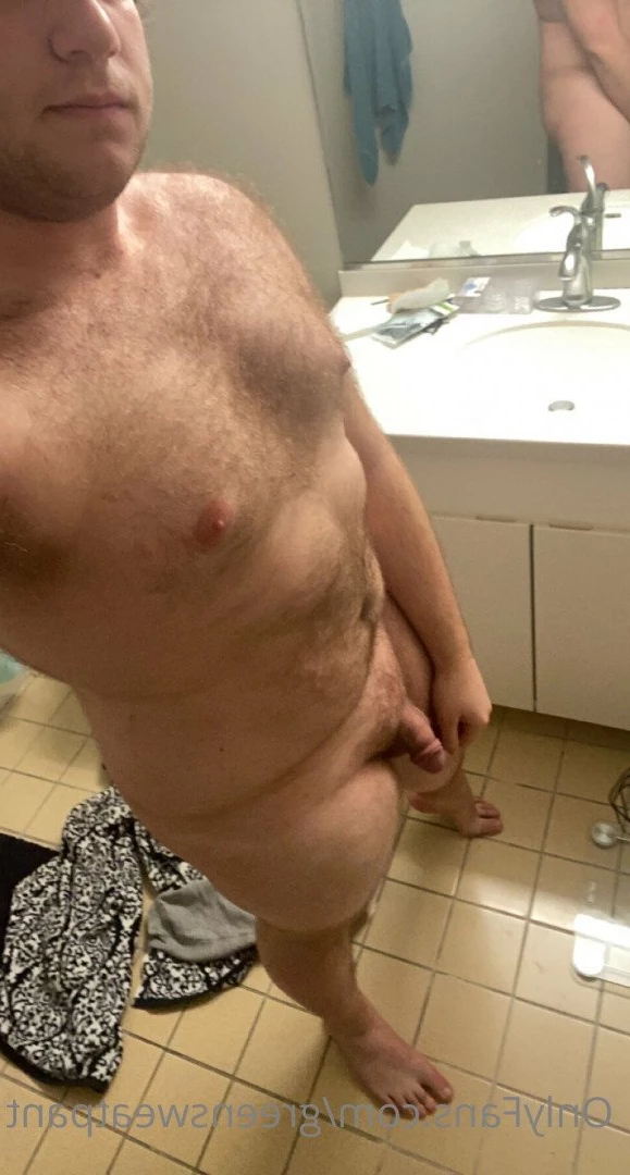 Louis [ greensweatpant ] Onlyfans leaked photo 3375281 on Hotleaks.tv