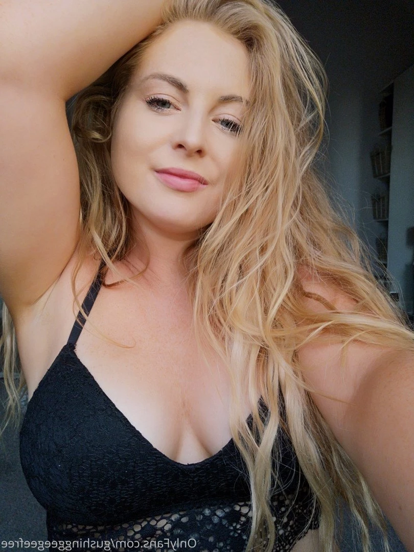 GUSHING GEE GEE 💦 [ gushinggeegeefree ] Onlyfans leaked photo 3388846 on Hotleaks.tv