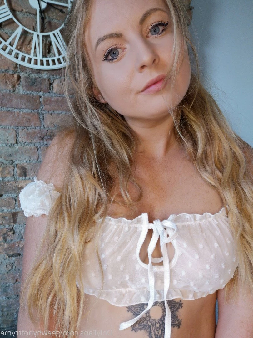GUSHING GEE GEE 💦 [ gushinggeegeefree ] Onlyfans leaked photo 3389209 on Hotleaks.tv