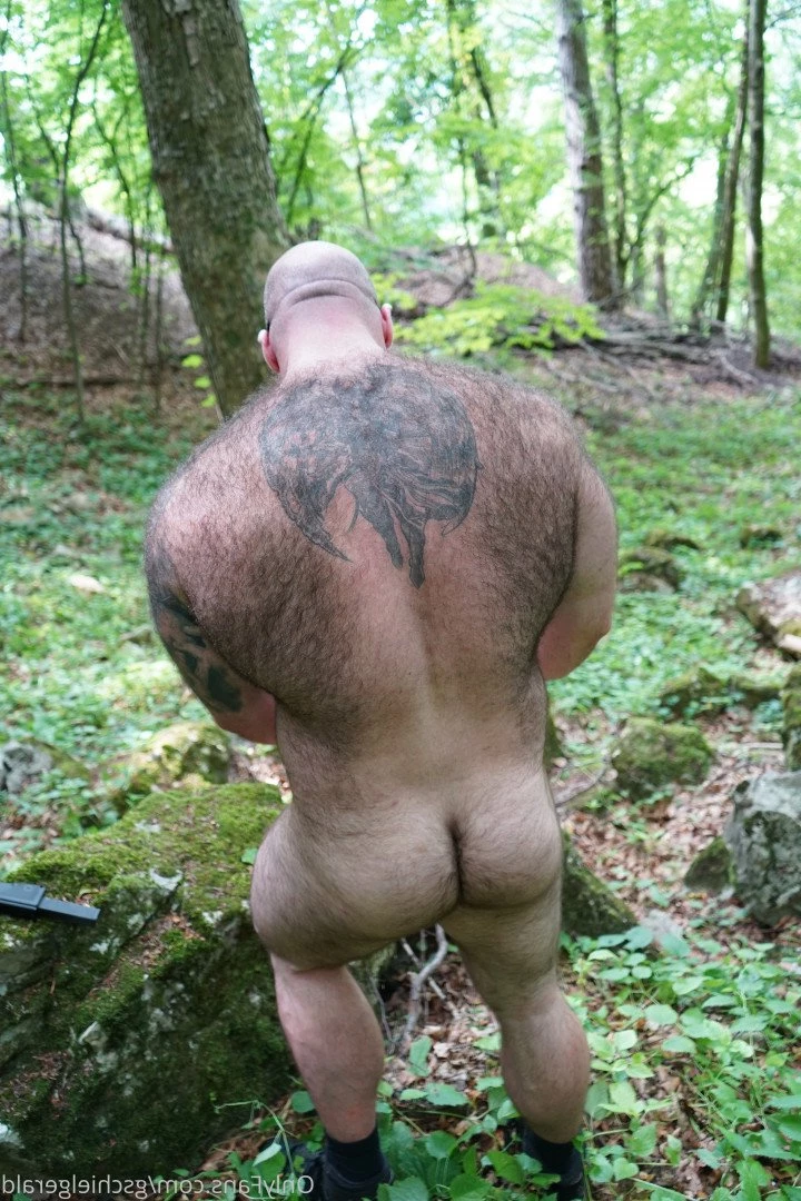 Gschiel Gerald [ hairy_musclebear ] Onlyfans leaked photo 3317984 on Hotleaks.tv