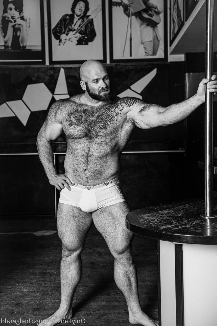 Gschiel Gerald [ hairy_musclebear ] Onlyfans leaked photo 3319486 on Hotleaks.tv