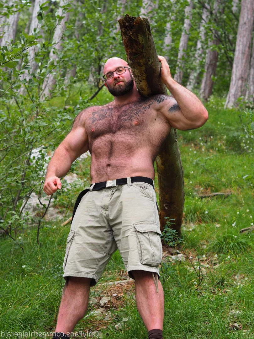 Gschiel Gerald [ hairy_musclebear ] Onlyfans leaked photo 3320604 on Hotleaks.tv