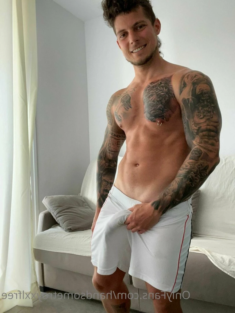 handsometroyxxlfree Onlyfans leaked photo 3279689 on Hotleaks.tv