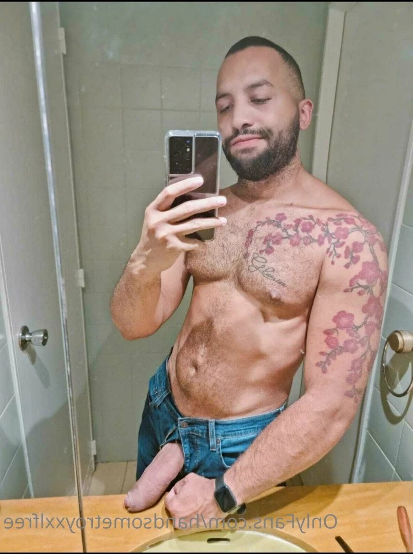 handsometroyxxlfree Onlyfans leaked photo 3280271 on Hotleaks.tv