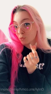 5893687