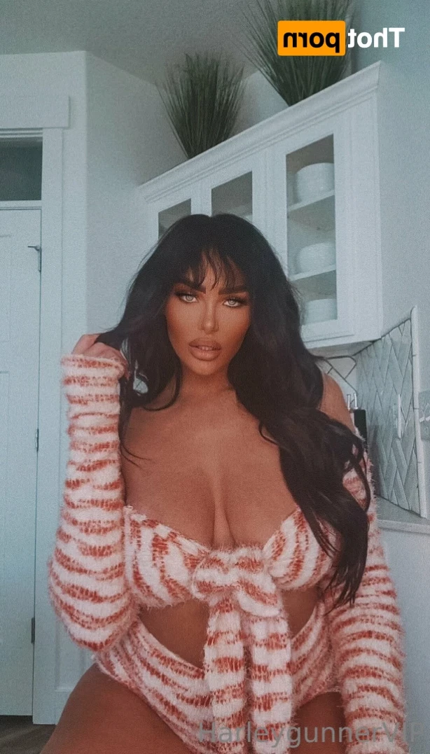 6ft BIG BUSH Amazon🥵💦 [ harleygunnervip ] Onlyfans leaked photo 11974247 on Hotleaks.tv