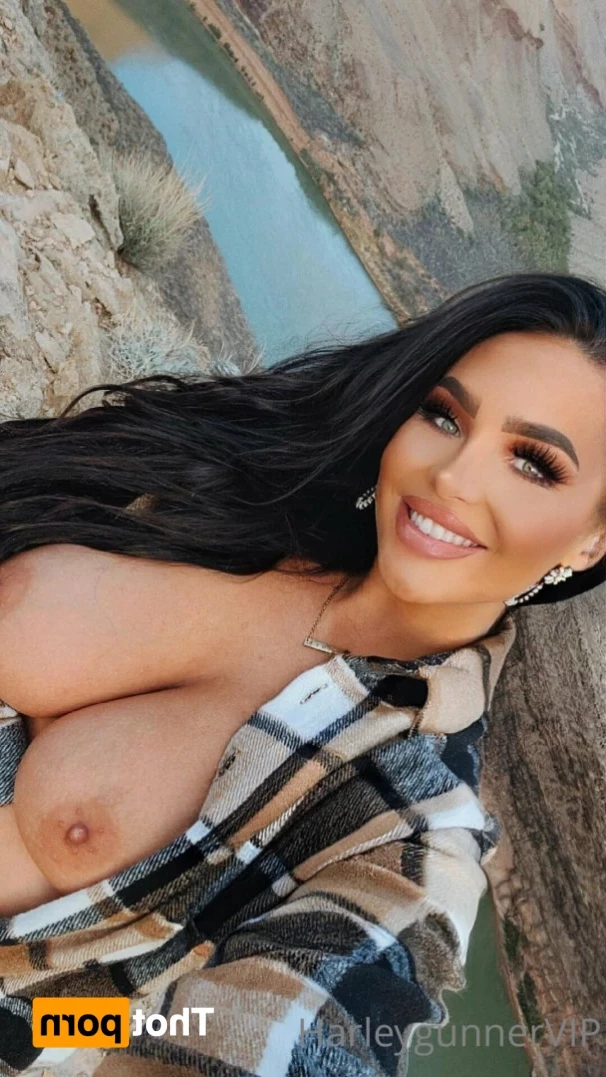 6ft BIG BUSH Amazon🥵💦 [ harleygunnervip ] Onlyfans leaked photo 13833597 on Hotleaks.tv