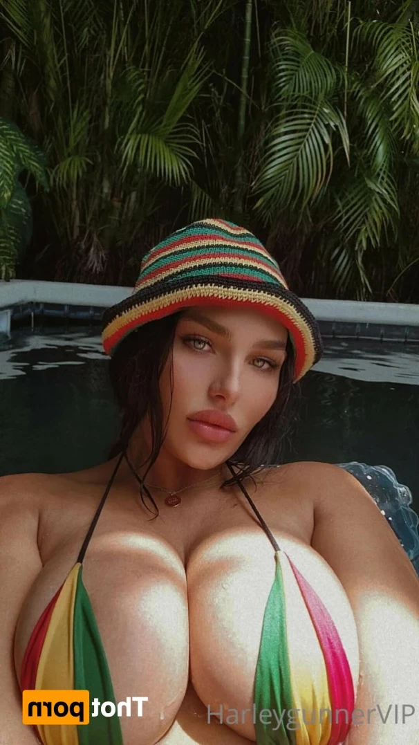 6ft BIG BUSH Amazon🥵💦 [ harleygunnervip ] Onlyfans leaked photo 14555182 on Hotleaks.tv